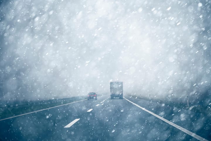 β Can drivers decline deliveries due to weather?